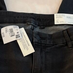 American Eagle Outfitters Women's Smokey cinder color curvy, Super high rise